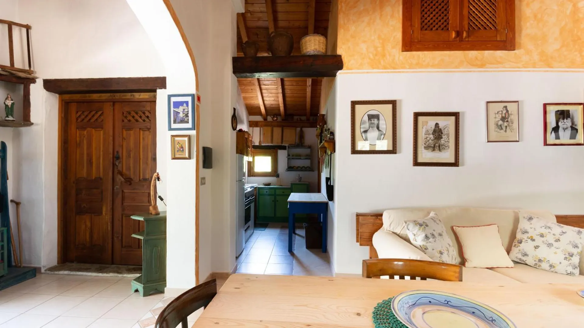 Holiday home Villa L'Oliveto Oliena