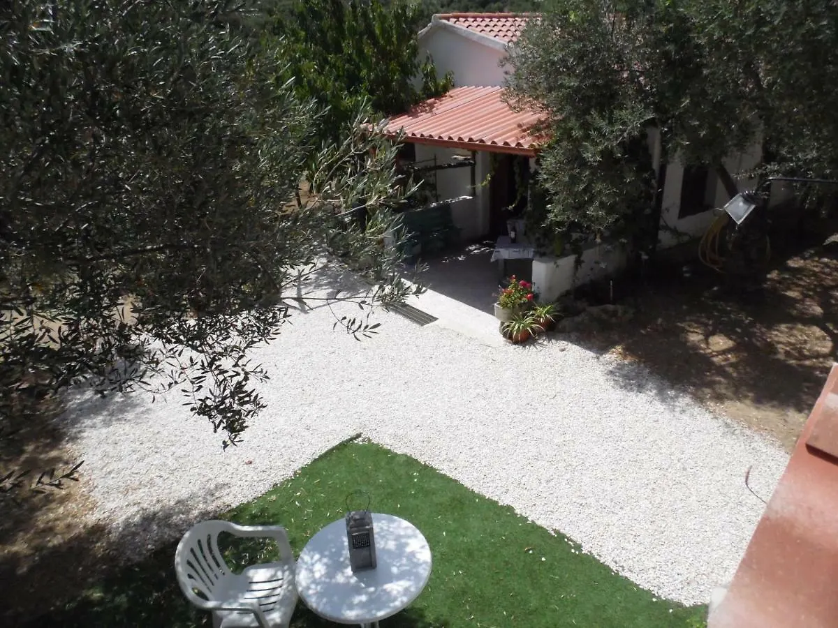 Villa L'Oliveto Oliena